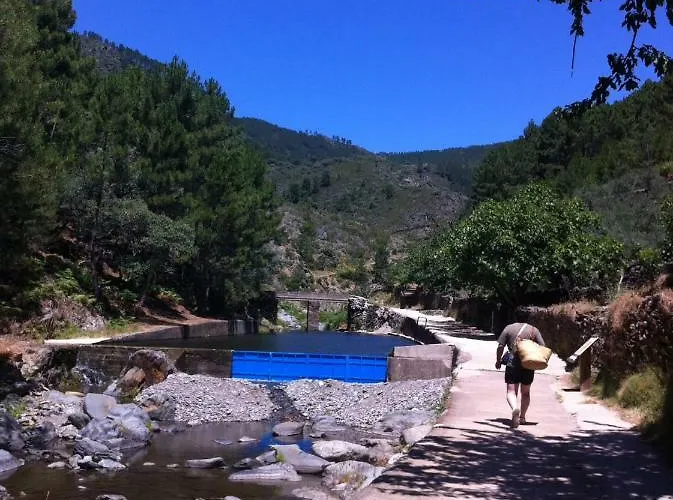 Caserio De * Ovejuela